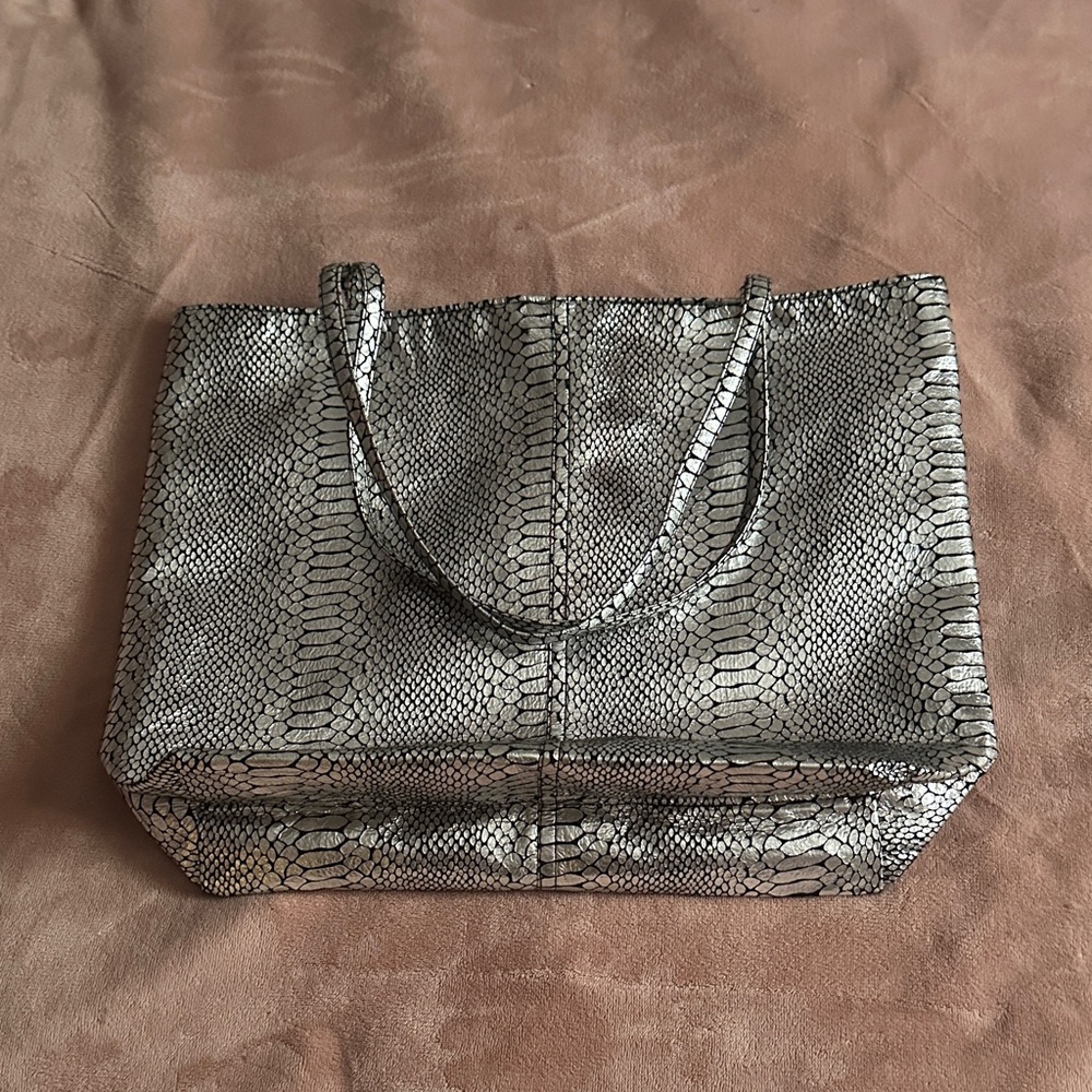 Elegant Snake Print Tote Bag